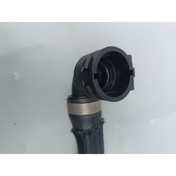 Original quality hose heater to engine coolant inlet 64219329 645 for BMW B46 B48