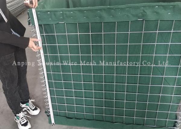 4.0 MM Défense militaire Barrières Hesco Barrières de bastion défensives Pour les clôtures métalliques arabes