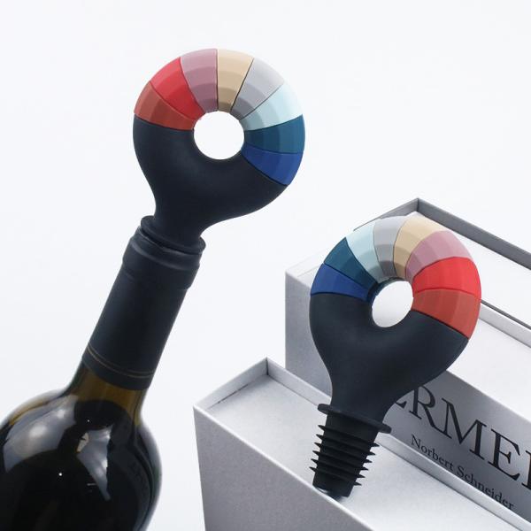 Pulltex Rainbow Wine Bottle Stopper With 8 Glass Identifiers Silicone Charm