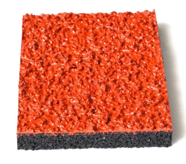 Durable Sandwich Running Track Eco Friendly Spray Coat Sports Flooring SBR
