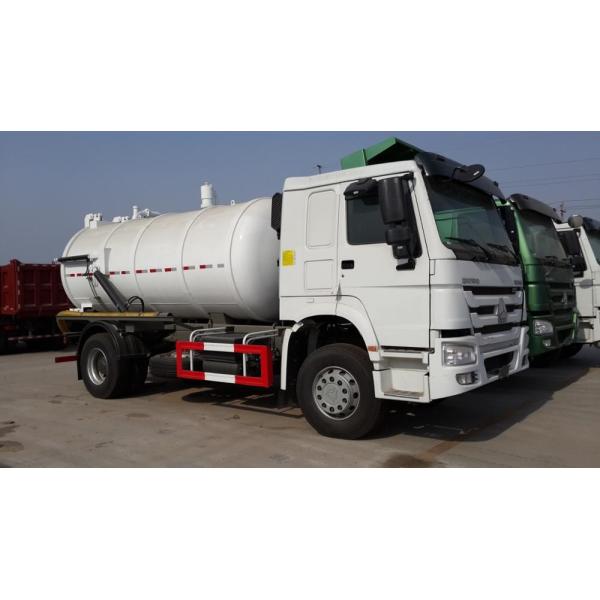 EURO II 6M3 290hp Howo Sewage Suction Truck , Pump Speed 500r / Min Sewage Vacuum Tank Trucks