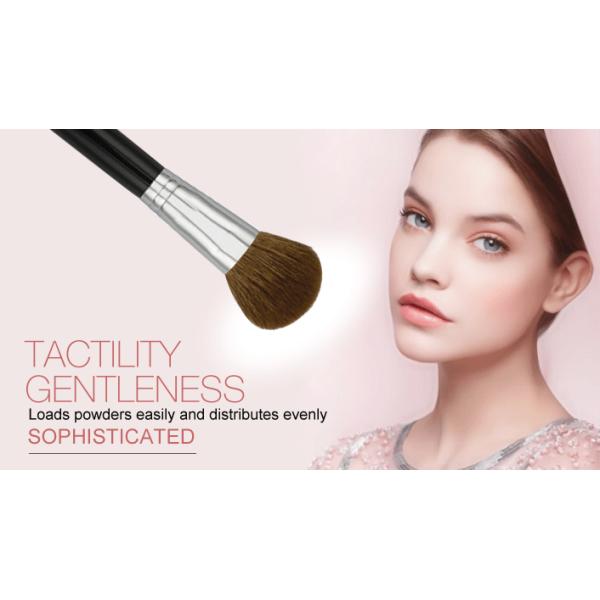 Metal Ferrule 47mm Goat Hair Bronzer Makeup Brush With 55mm Plastic Handle