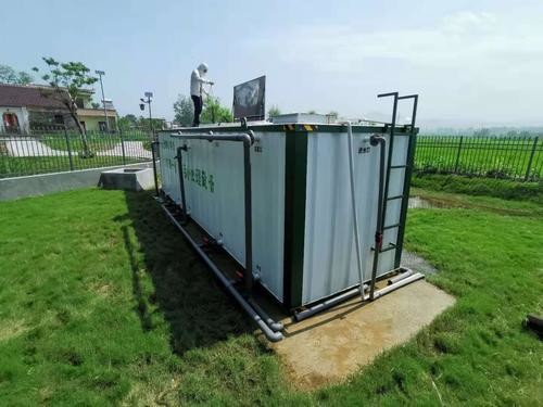 50/100/200m3/d MBR Bioreactor Containerized Sewage Treatment Plant With Electric Auto Control PLC  Compact Design