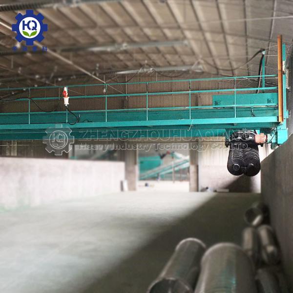 Double Screws Groove Compost Turning Machine for Organic Materials Fermentation Process