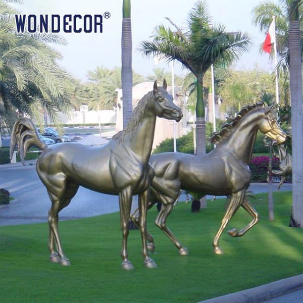 Tamaño de vida Estatuilla de caballos de pura sangre de bronce en inglés de metal realista de tamaño realista