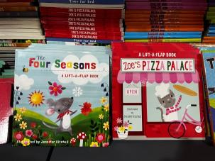 Vivid Color Custom Board Books Preschool Activity Books Wear Resistance