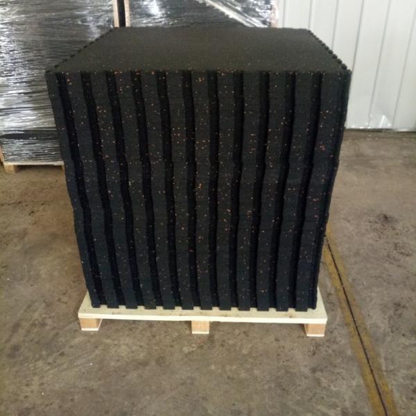Customized Heavy Duty Rubber Flooring 485*485mm / 970*970mm Interlocking Fitness Flooring