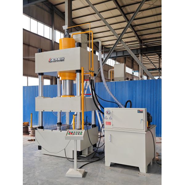3150KN Four Column Industrial Hydraulic Press Machine Three Beam High Pressure