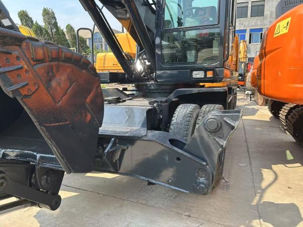 Used Korea hyundai 210w 21Ton Hydraulic Wheel Excavator Hyundai 210W R210W-9