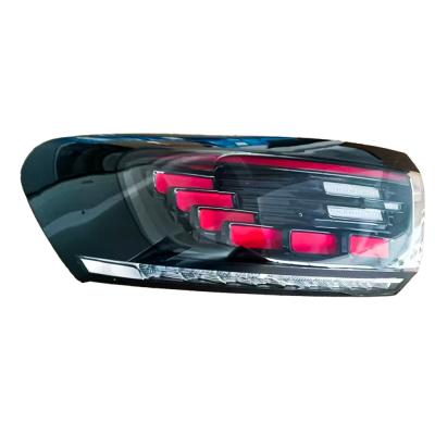Lumière arrière LED multifonctionnelle pour Toyota Camry Lampes arrière DRL Assemblage de signal de virage de frein