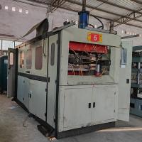 Máquina de fazer copos de plástico com termoformador usado