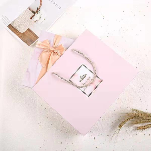 Caixa de empacotamento do presente de mármore cor-de-rosa do cartão para a tampa da composição do sutiã do roupa interior
