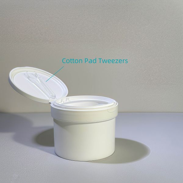 70 Sheet Skincare Cotton Liner Food Grade Plastic PP Jar with Tweezers Matte Surface Plastic Jars Product Category