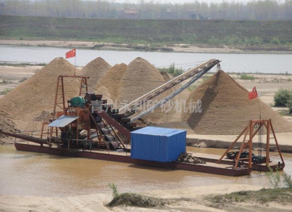 200 M3/H Bucket Chain Sand Dredger Energy Saving For Sand Reclamation
