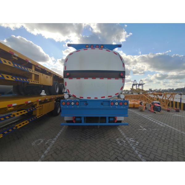 Sinotruk HOWO Fuel Tank Trailer for Africa Wabco Relay Valve Customized Configuration
