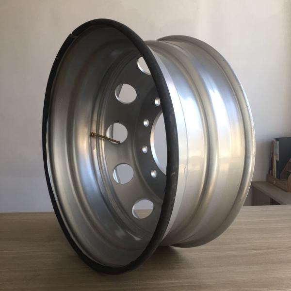 Грузовик Вакуумные стальные колеса 8.25*22.5 с шинами 11R22.5 Погрузка Автомобиль грузовик с колесами Прицеп стальные колеса