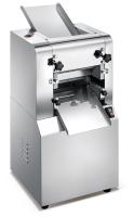 Nouille commerciale rendant machine 1.1kw l'OEM/ODM d'acier inoxydable disponibles