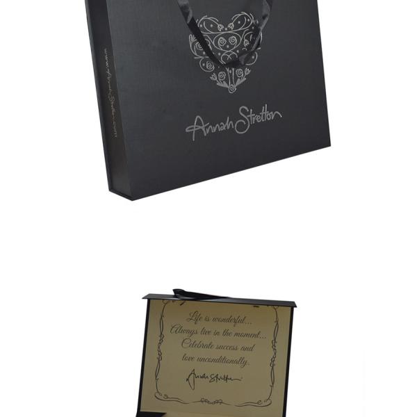 Складывая подарочная коробка Carboard коробки подарка упаковывая черная складная с магнитной крышкой