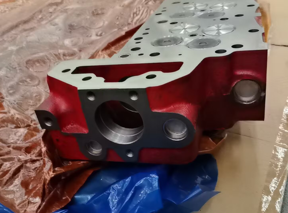 J08CT J08E Cylinder Head Assembly For Hino Vehicle with camshaft valve 11101-E0541