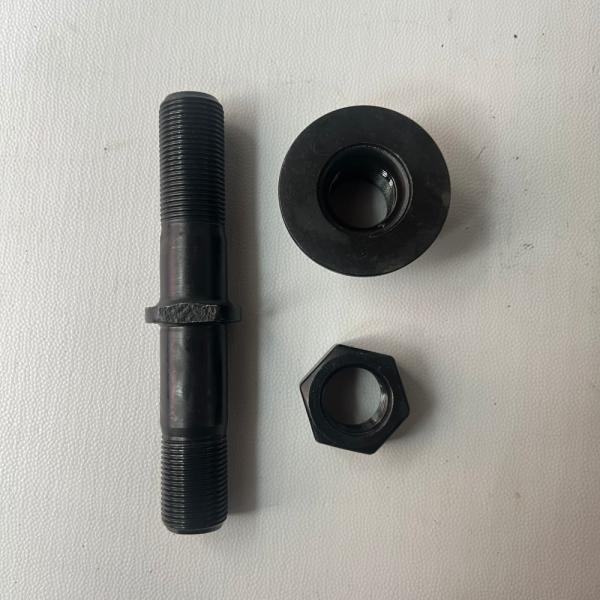 Yutong 6799 Bus Wheel Bolt 3144-00121 40Cr Alloy Steel Dacromet Coated 80k km Bus Spares Parts