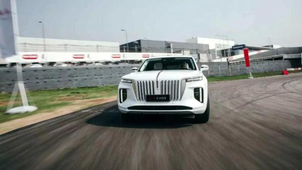 Grande escala de luxe de SUV Hongqi E-HS9 120kWh 660km dos carros elétricos