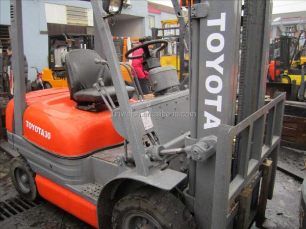 Second Hand Japan Forklift 3 Ton FD30 2tons 3t 5t 3000kg 5000kg Weight KG 4000 kg