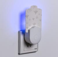 Included Portable Wall Plug-in Socket Electric 395 NM UV Mosquito Killing Lamp Sustainable and Effective Insect Control