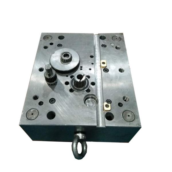 Nylon PA , PC+Glass Fiber Aftermarket Auto Parts Plastic Injection Tooling Texture Polishing
