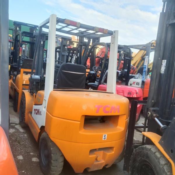Equipamento e máquinas de construção TCM 35 em segunda mão