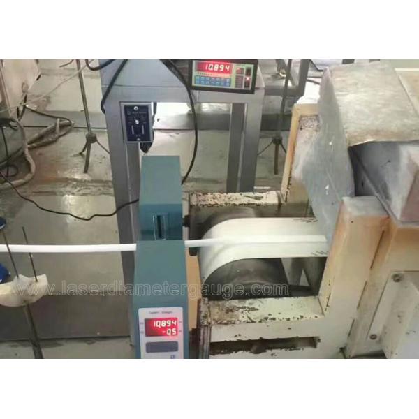 Профессионал измеряя наружный диаметр, измеряющий прибор диаметра лазера