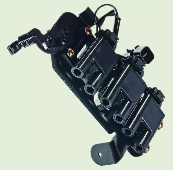 UF357 UF425 bobine d'allumage 2730137120 2730137115 pour le HYUNDAI Santa Fe Tiburon 2,7L