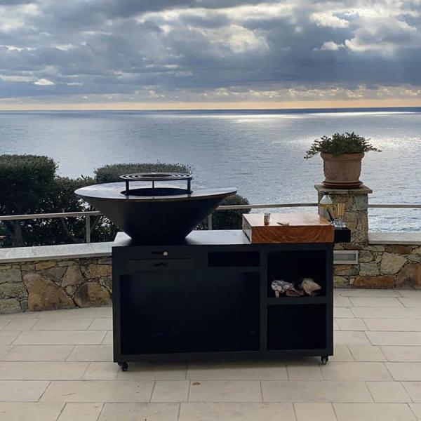 Black 4ft Corten Steel Barbecue  2mm Portable Steel Grill
