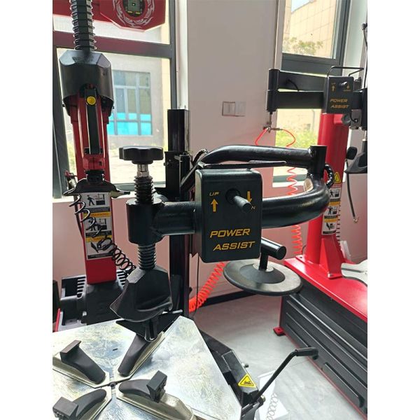 Semi Automatic Tire Changer Machine for 12-24 Inch Tires with Pneumatic Control and Martensitic Steel Removal Head