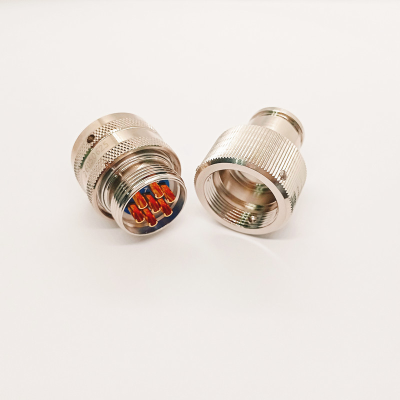 Y11P*-1207TJ5 Straight Waterproof Bayonet 7 Pin Male Plug Aviation Connector