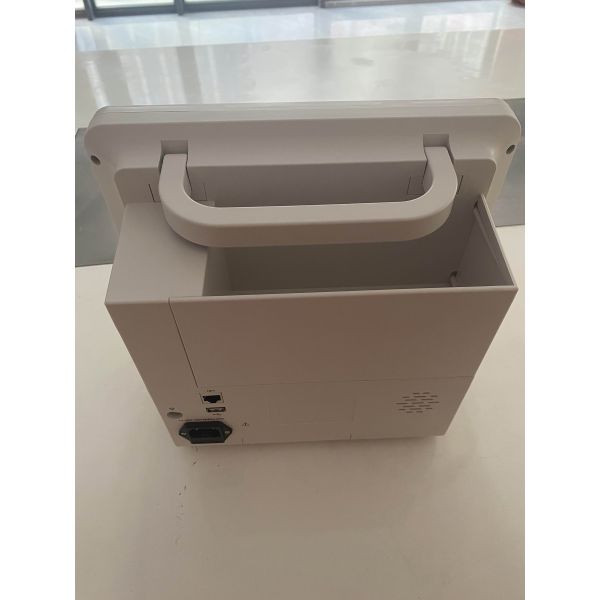 Multi Parameter Patient Monitor with 1 Year Warranty Class II and 37*21*41CM Dimensions for ICU Room
