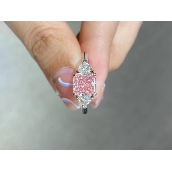 1.76CT Синтетический Вишневый Розовый ЦВД Алмазные Кольца Подушка Нарезанная В 18k Белое Золото