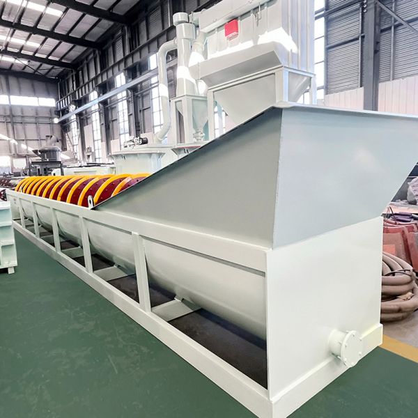 Fournisseur d'usine d'équipement de lavage et de tri d'agrégats en spirale, laveur de sable en spirale professionnel OEM, équipement de nettoyage de sable et de gravier