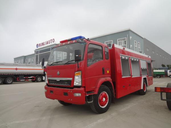 Fire Fighting Truck SINOTRUK HOWO 4x2  Airport Fire Truck