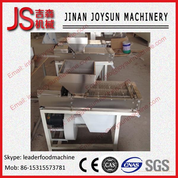 Dry style small peanut peeling machine 100 - 150kg / h Low Damage Rate