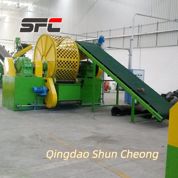 Auto Waste Tyre Recycling Production Line Machine / Rubber Powder Production Machine