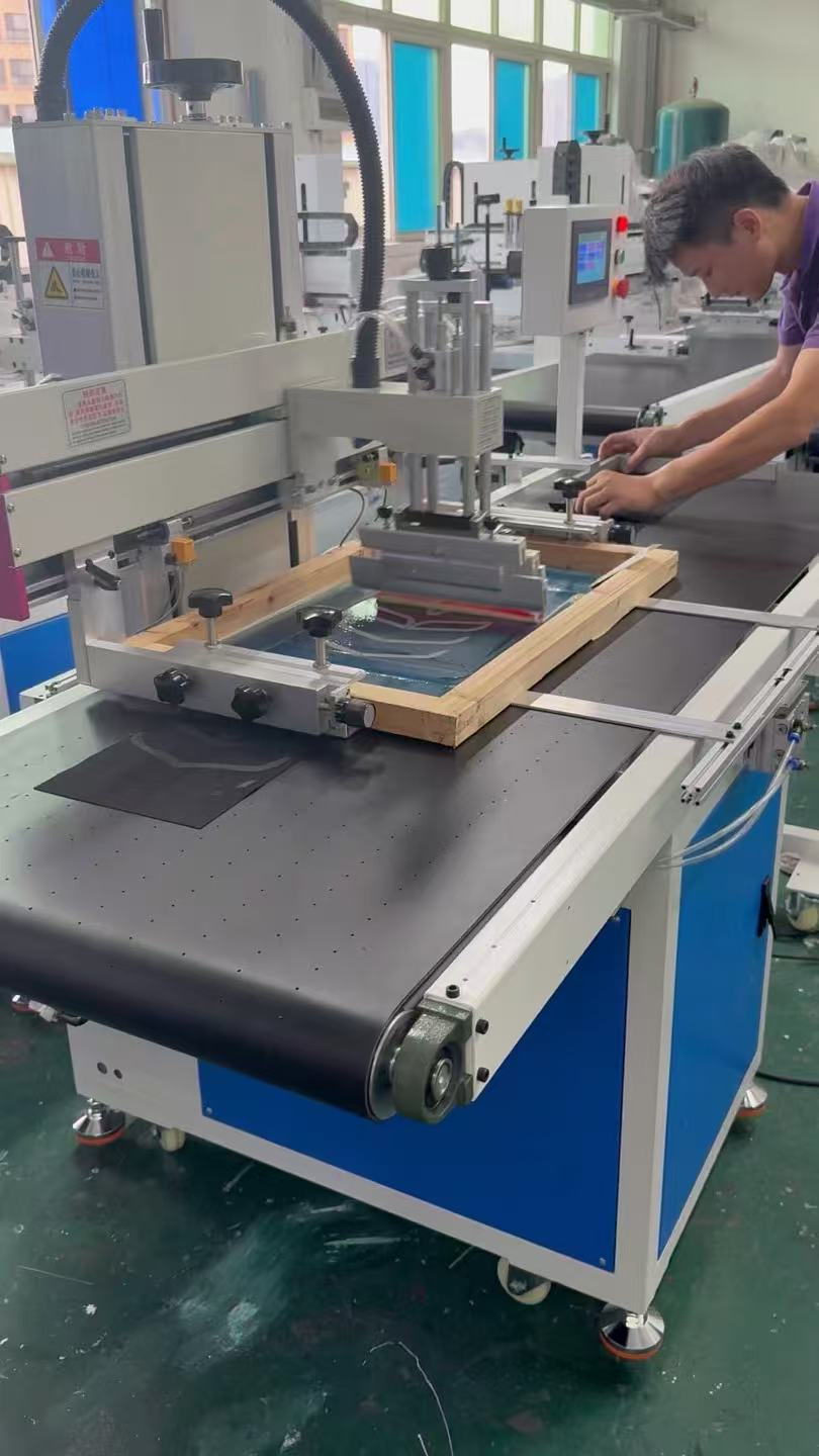 Versatile Semi Automatic Flat Screen Printer Suitable For Light Industry Food Packaging Thin Workpiece Printing