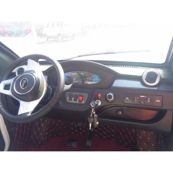 Green Energy Mini 4 Wheels 0.5t Electric Passenger Tricycle