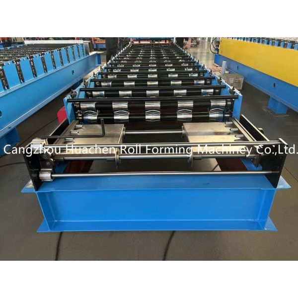 380V Corrugated Roof Panel Roll Forming Machine with Hydraulic Control System and 15-20m/min Speed