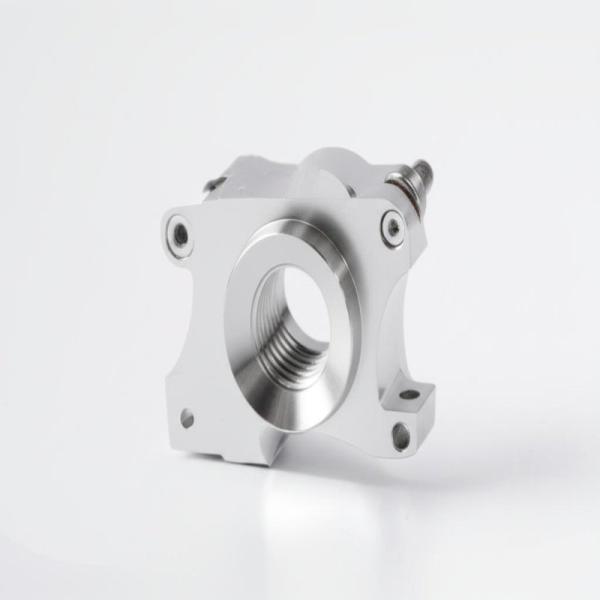 Adaptateur de coque de connecteur en aluminium CNC pour machines