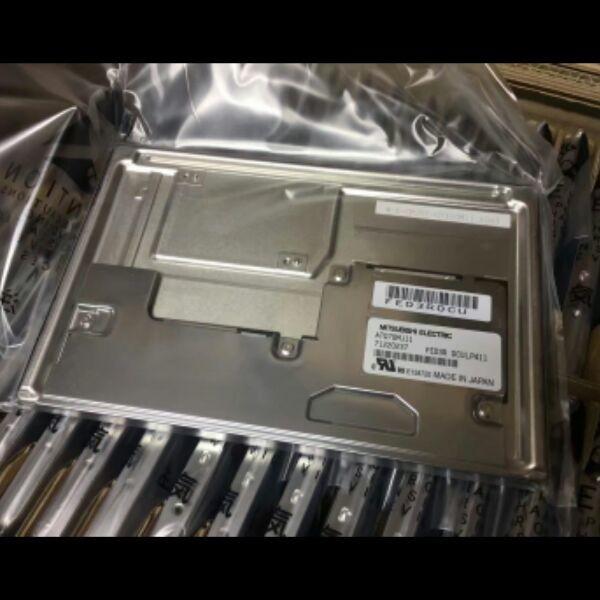 Temporeros del almacenamiento de AT070MJ11 Mitsubishi 7INCH 800×480 RGB 1500CD/M2 WLED LVDS.: -40 ~ EXHIBICIÓN INDUSTRIAL del LCD de 85 °C