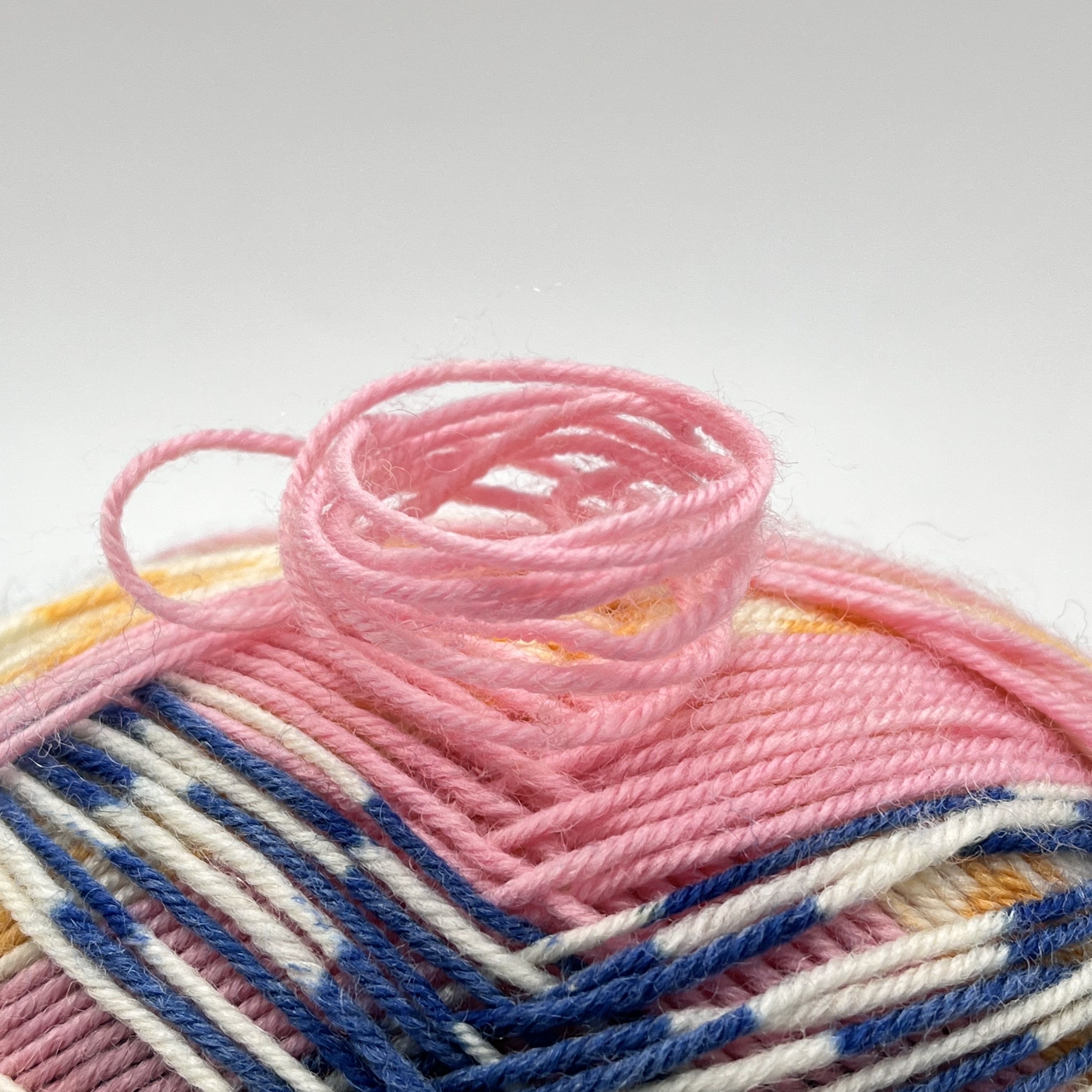 Изготовленные на заказ Worsted Merino шерсти сплетя коренастое Merino пряжи 100% супер