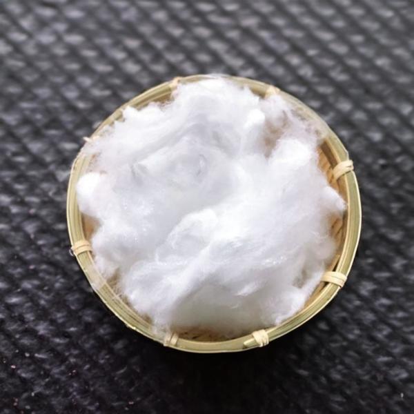 100% PET Flakes Optical Bright White Color Polyester Staple Fiber Superior Filtration Performance Solid 2.5D 4D 7D*51mm