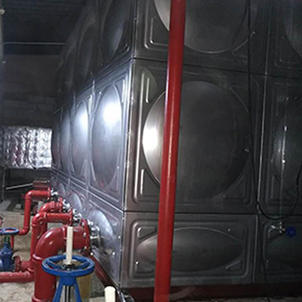 Hotel / Bar Insulated Water Tank 100 Cubic Meter Capacity For Hot Water
