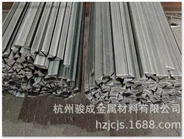 Member of Chamfer Q235 Carbon Structural Steel Triangle Shape Bar for Precast Concrete
