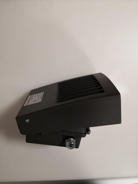 Warm White - Cool White LED Wall Pack Lights With MeanWell Driver Lumileds Chips